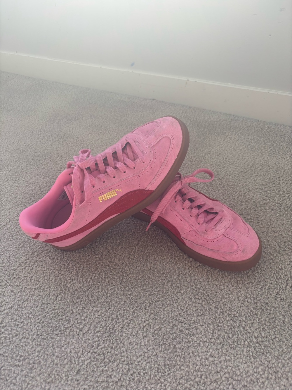 Puma Women's Pink Red Suede Low-Top Sneakers - sz10